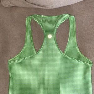Lululemon tank.